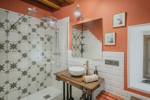Shower, hair dryer, towels - El Rinconcito de Cinderellana (La Revilla)