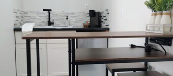 Charming Studio in Roseville