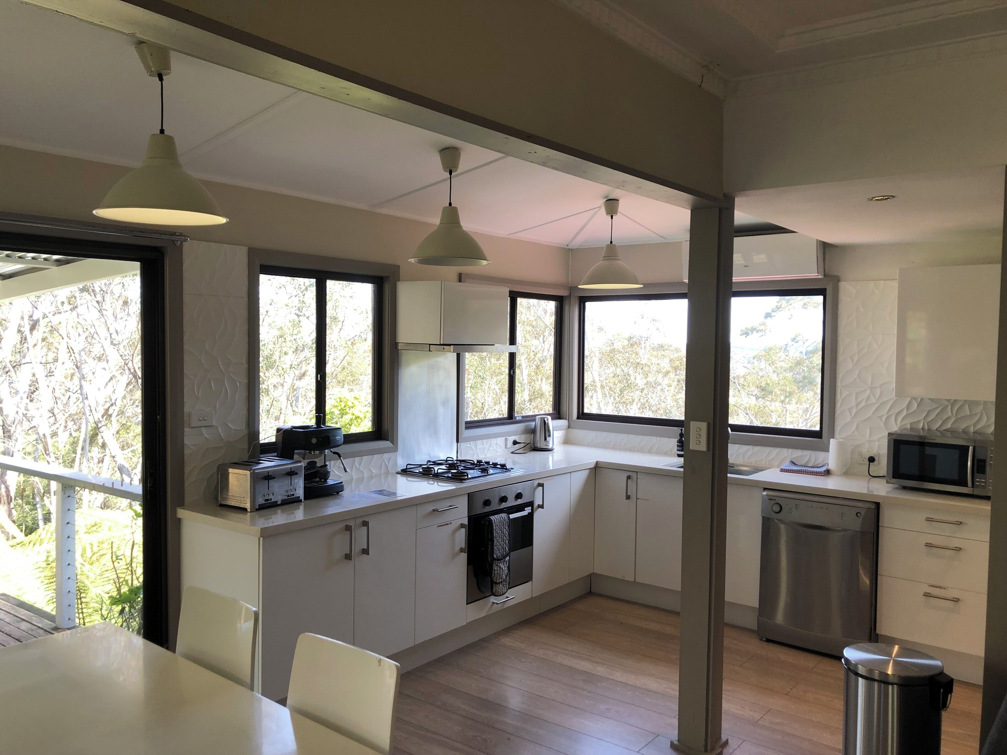 Microwave, oven, stovetop, dishwasher