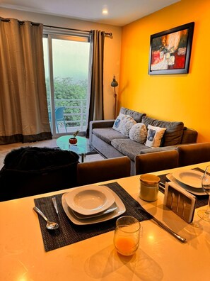 TV - Great Location! Complete apartment in the heart of Playa del Carmen! (Playa del Carmen)