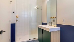 Maison (Multiple Bedrooms) | Intérieur