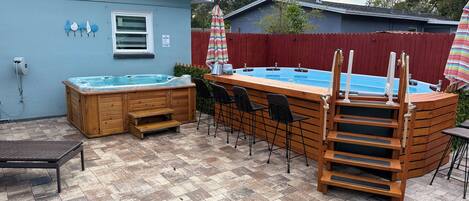 Bañera de hidromasaje exterior