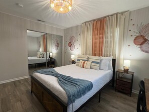 3 chambres, fer et planche à repasser, lit parapluie, Wi-Fi gratuit