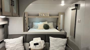 1 chambre, Wi-Fi gratuit, draps fournis