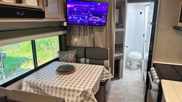 1 chambre, Wi-Fi gratuit, draps fournis