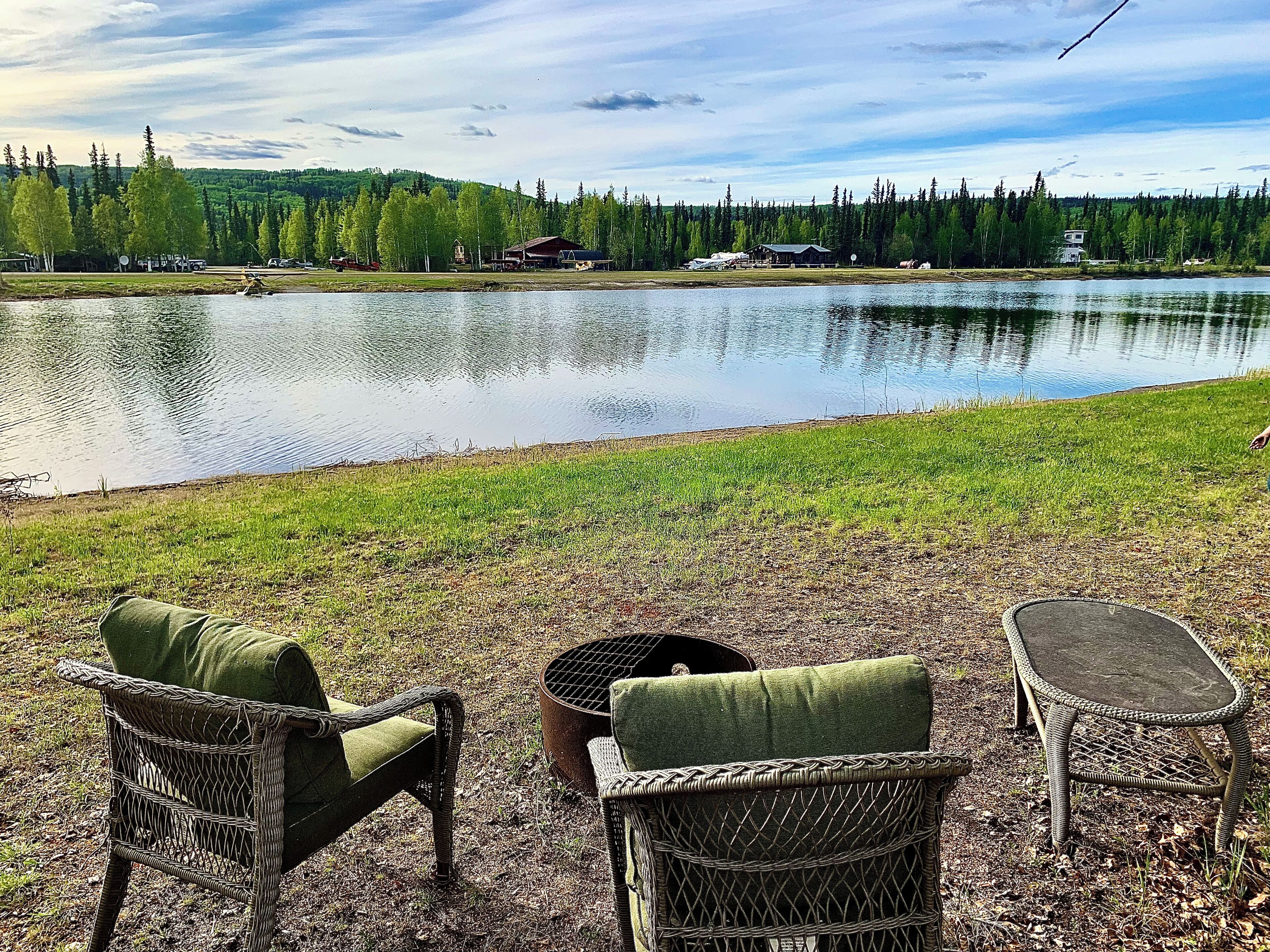 المنطقة المحيطة بالمنشأة