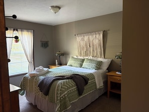 1 bedroom, iron/ironing board, WiFi, bed sheets