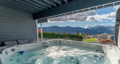 Summerset Poolside Paradise