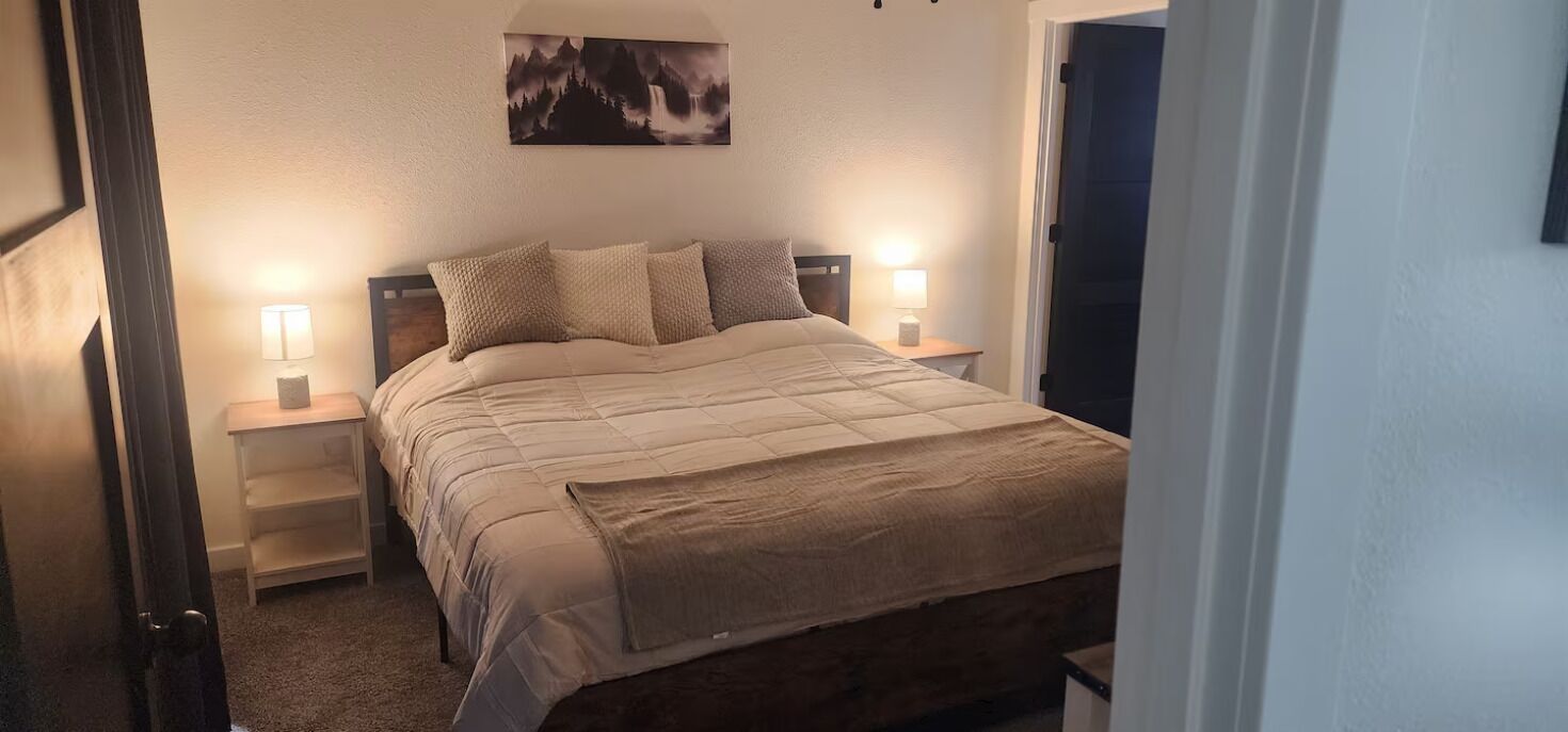 3 makuuhuonetta, ilmainen Wi-Fi, vuodevaatteet