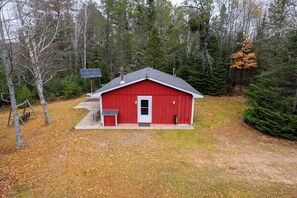 المنشأة من الخارج