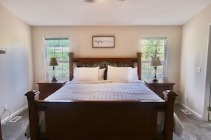 3 chambres, accĂšs Ă Internet, literie fournie