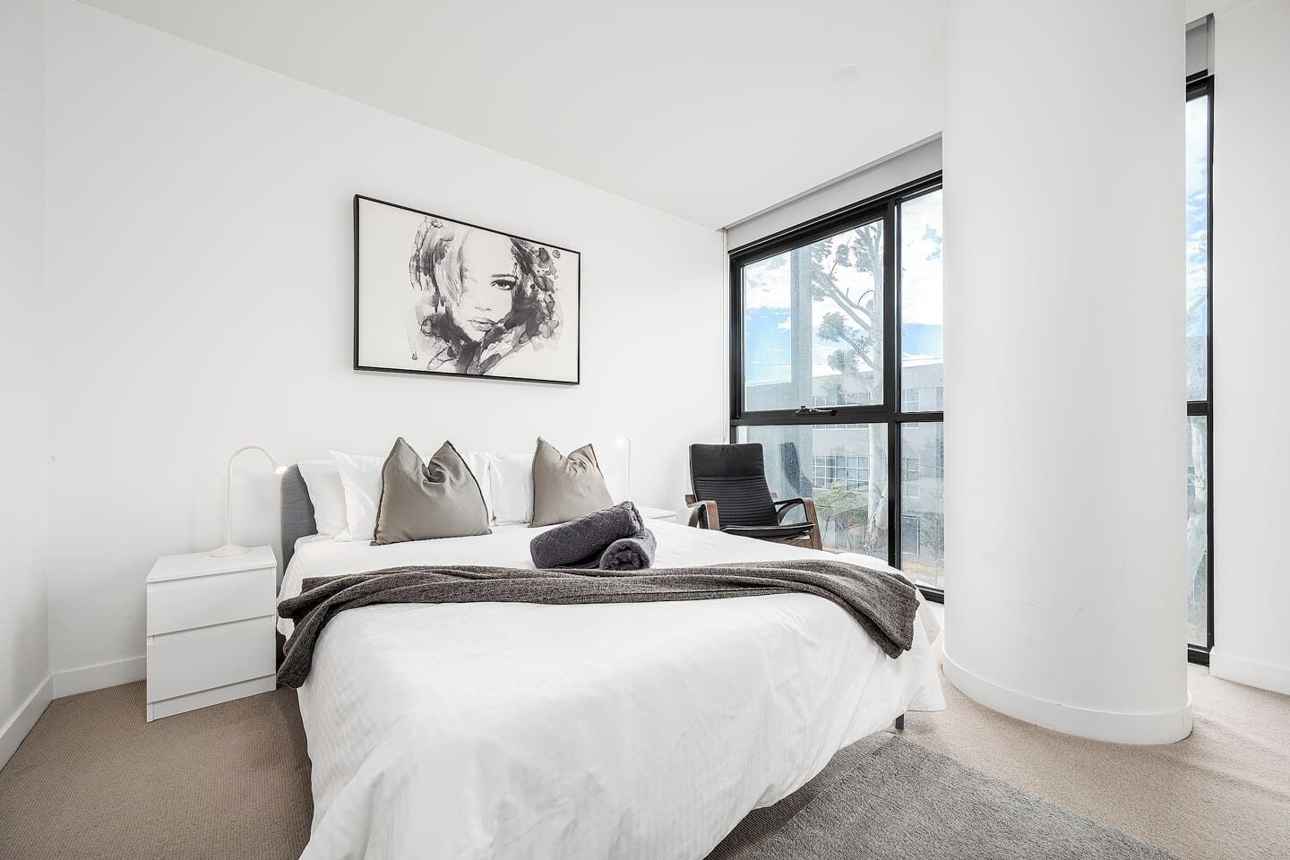 3 Schlafzimmer, Schreibtisch, Bügeleisen/Bügelbrett, WLAN