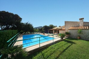 Villa | 4 bedrooms - Can Venzala by Vida Villas La Font Pollensa Walk to Restaurants Shops (Pollença)