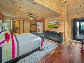 4 chambres, fer et planche à repasser, accès au Wi-Fi (inclus)