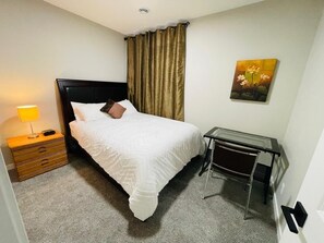 2 Schlafzimmer, Bügeleisen/Bügelbrett, WLAN, Bettwäsche