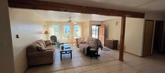 Charming 3-bedroom house in beautiful Corrales