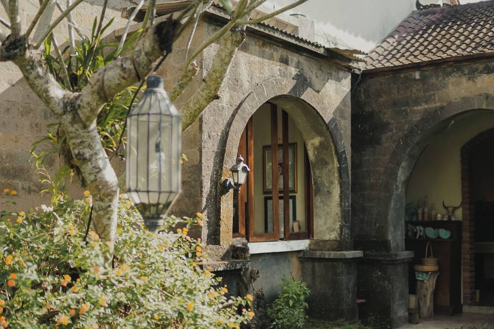 Griya Agung Guesthouse Ubud