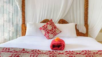 Superior Double Room | Desk, free WiFi, bed sheets