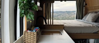 COCON Van Life | Free Aquarium Tix • Laguna Seca Racing • Fort Ord Hiking Trail