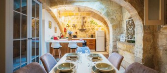 Traditional 500 Year old Gozitan Townhouse