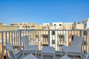 Apartment | 2 bedrooms - Apartment in Marsalforn Beaches Seaside Dining (Zebbug)