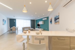 Appartement, fumeurs | 3 chambres