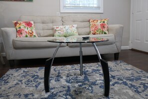 Living area - Renovated One Bedroom Apt. in Historic District (Washington)