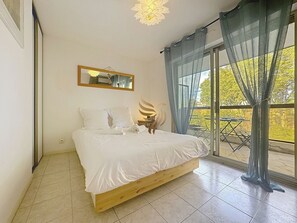 1 chambre, fer et planche Ă repasser, Wi-Fi, literie fournie