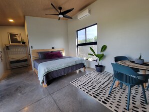 1 Schlafzimmer, Bügeleisen/Bügelbrett, Internetzugang, Bettwäsche