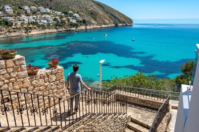 The Sea Views - By Almarina Villas