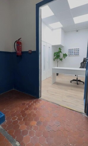 Quầy tiếp tân