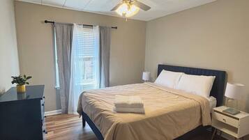 1 bedroom, WiFi, bed sheets