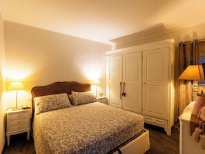 2 bedrooms, Internet