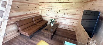 Charming Tiny home cabin with double loft