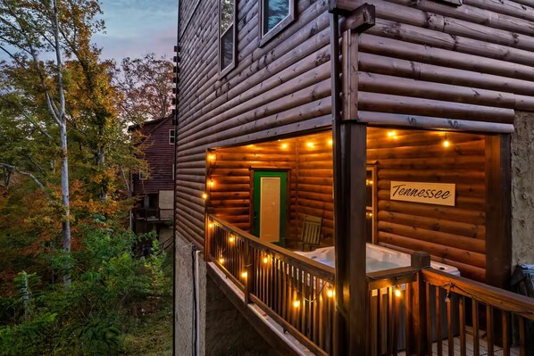 Baignoire à remous extérieure