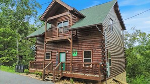 Unclassified image, 4 of 56, button - Scenic Log Retreat • HotTub, Indoor Pool & Dogs OK (Sevierville)