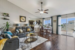 Smart TV, fireplace, video games