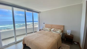 Free WiFi, bed sheets, wheelchair access