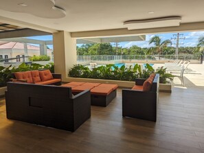 Terrace/patio - Apartment in luxurious condominium near the beach (Playa Juan Dolio)