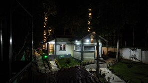 Aerial view - Hasvika Hilltop Resort and Hotel  (Kodaikanal)