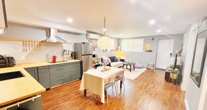 Private Basement + Self Check-in + Kids/Family + Parking