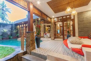 Piscina interna