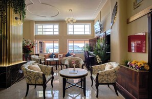 Interior - Oban Family Escape: Stroll Promenade, Explore Castles & Island Ferries (Oban)