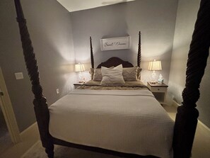 1 bedroom, desk, iron/ironing board, free WiFi