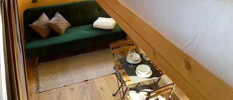 1 habitación y ropa de cama