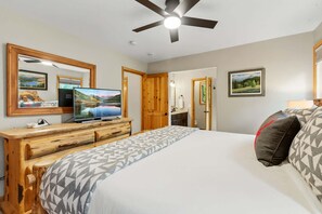 4 chambres, lit parapluie, Wi-Fi gratuit, draps fournis