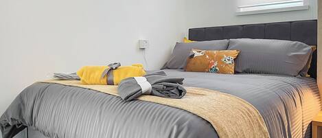 2 chambres, accĂšs au Wi-Fi (inclus), accessible en fauteuil roulant