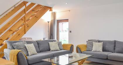 Beautifully converted barn in Cheshire countryside.