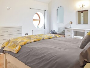 Unclassified image, 5 of 23, button