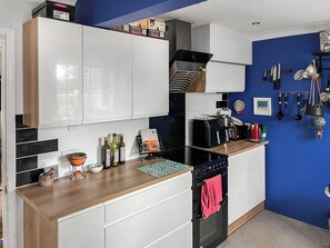 Dishwasher, highchair